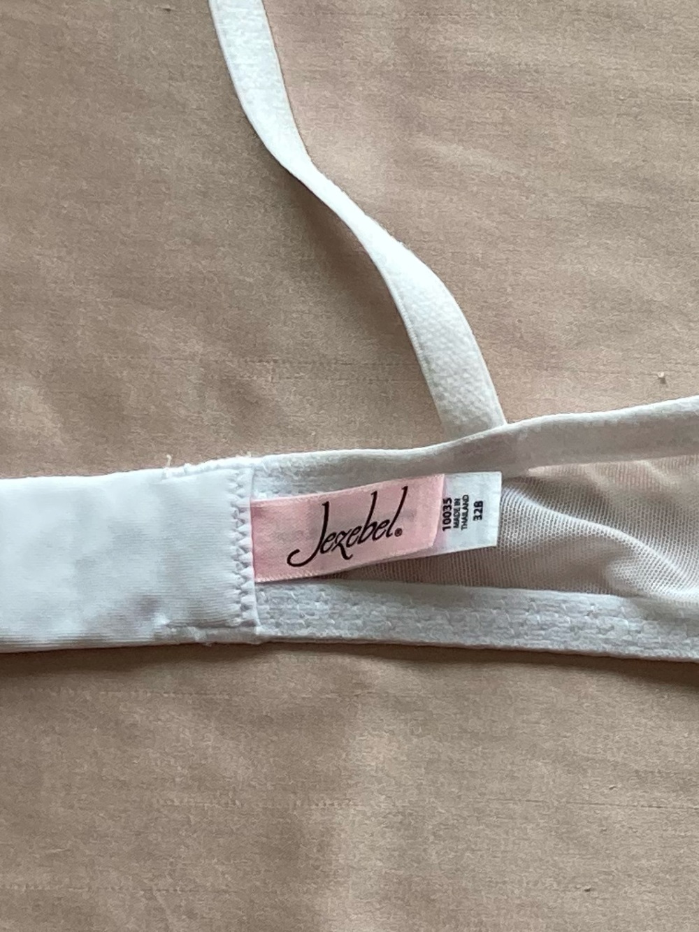 Jezebel Sylvia Unlined Sheer Lace Bra in White/Pale Blue 32B, Cheeky Hipster S - Picture 6 of 7